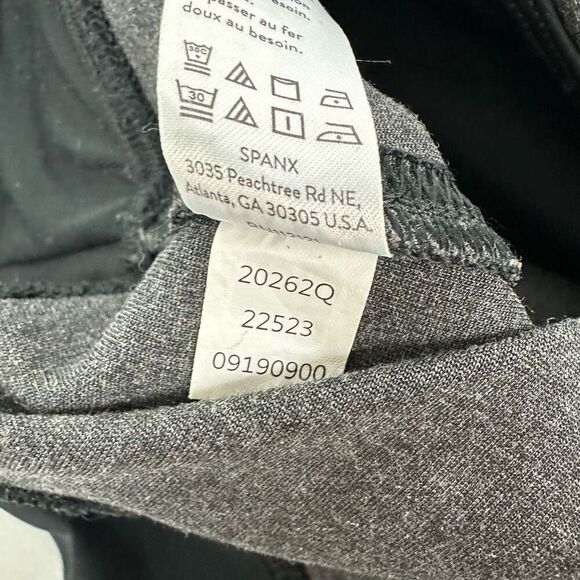 SPANX Gray Ponte Ankle Pant size Large Petite - Picture 8 of 8